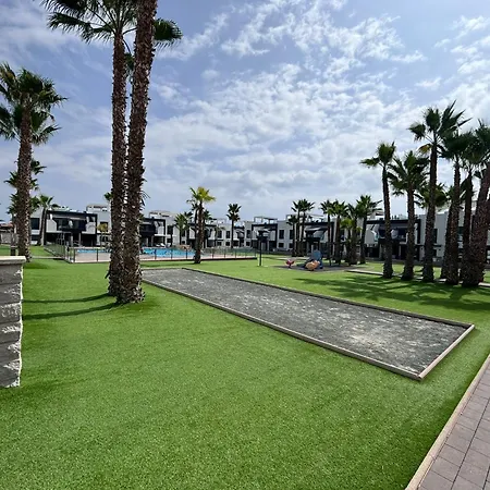 La Zenia Oasis *